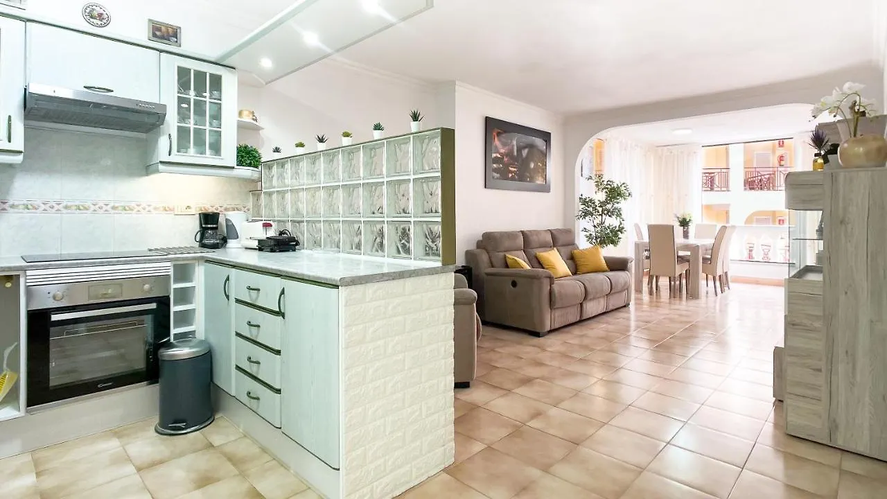 Korallia Guesthouse Castle Harbour Los Cristianos  Apartment