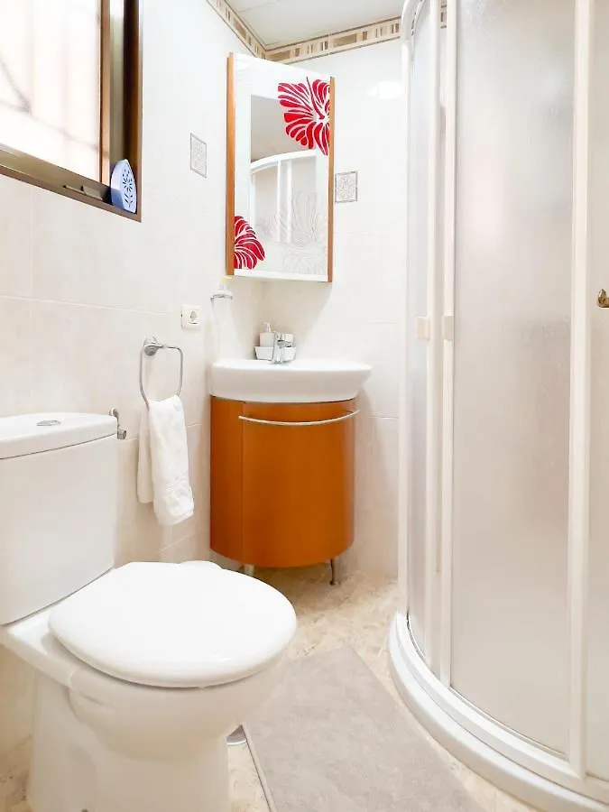 Korallia Guesthouse Castle Harbour Los Cristianos  Apartment